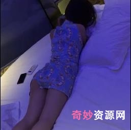 奇妙独家：稚嫩漂亮嫩妹-清纯女友kou+ji表演